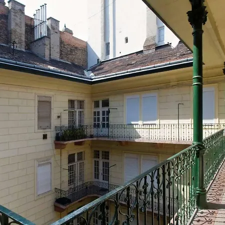Apartment Downtown Delight Near The Basilica *